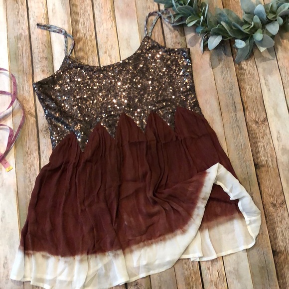 Buckle sequins tank top - Picture 8 of 8